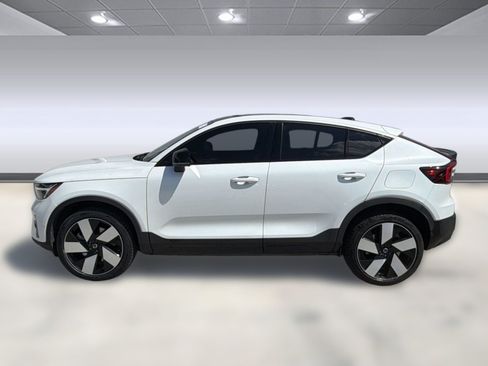 Certified 2023 Volvo C40 P8 Recharge Ultimate AWD/4WD image 2