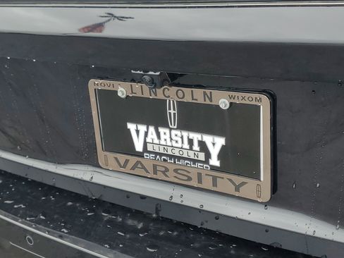 New 2026 Lincoln Navigator Reserve image 36