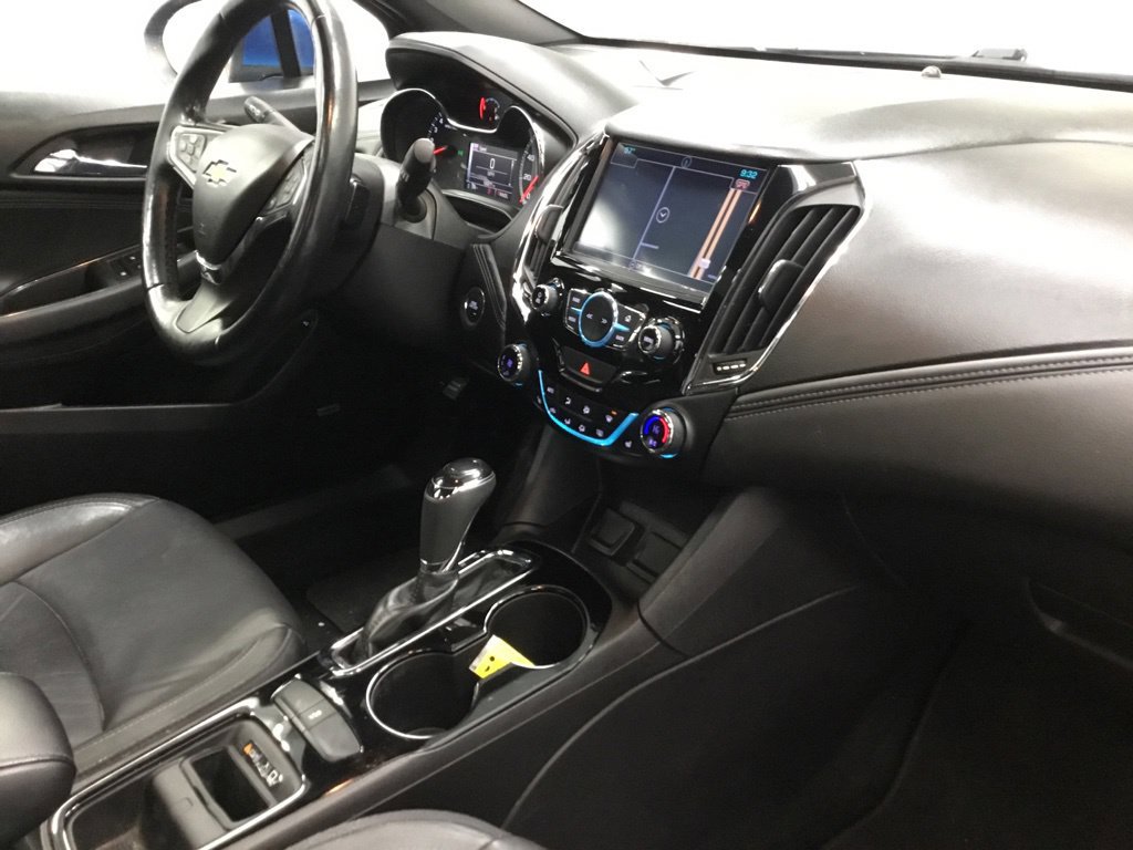 Used 2016 Chevrolet Cruze Premier FWD image 22
