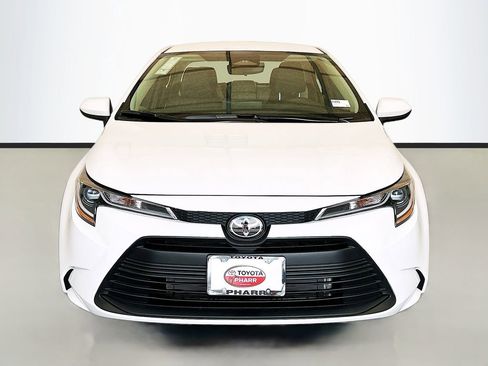 New 2025 Toyota Corolla LE FWD image 2