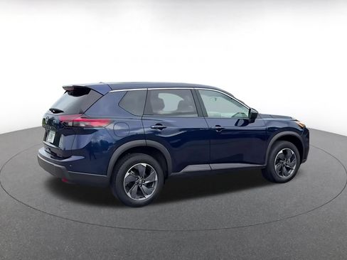 Used 2025 Nissan Rogue SV FWD image 15