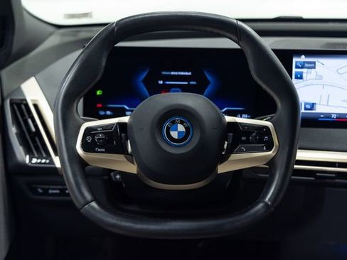 Certified 2023 BMW iX xDrive50 w/ Premium Package AWD/4WD image 14