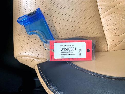 Used 2022 Nissan Rogue Platinum w/ Head-Up Display Package image 32