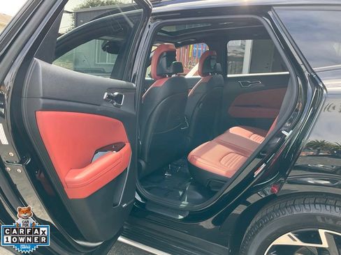Used 2023 Kia Sportage SX FWD image 28