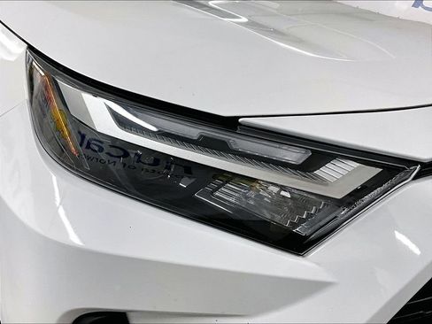 Certified 2024 Toyota RAV4 XLE AWD/4WD image 31