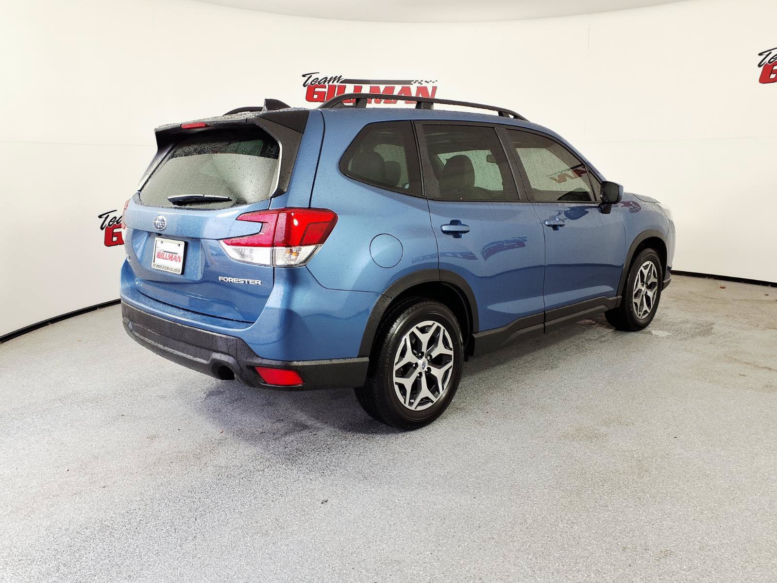 Used 2024 Subaru Forester Premium AWD/4WD image 3