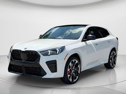 New 2026 BMW X2 xDrive28i w/ Technology Package AWD/4WD image 1