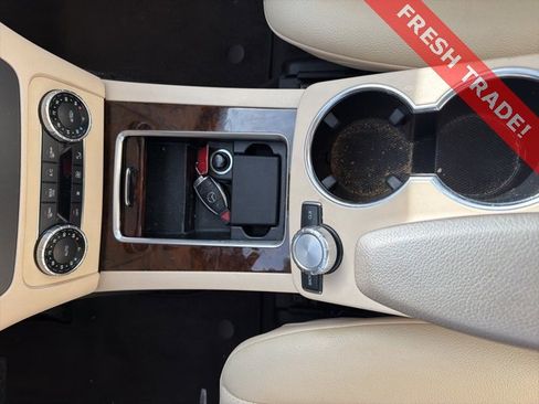 Used 2014 Mercedes-Benz GLK 350 4MATIC image 15