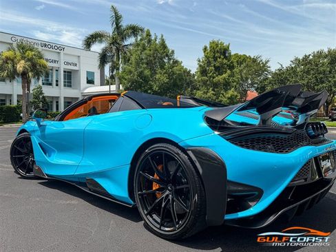 Used 2022 McLaren 765LT RWD image 48