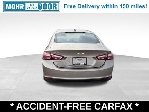 Used 2022 Chevrolet Malibu LT w/ Leather Package FWD image 4