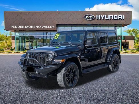 Used 2021 Jeep Wrangler Unlimited Sahara w/ Safety Group image 8