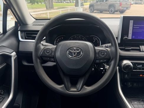 Used 2024 Toyota RAV4 LE FWD image 15