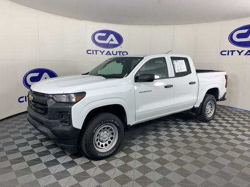Used 2023 Chevrolet Colorado W/T RWD image 6
