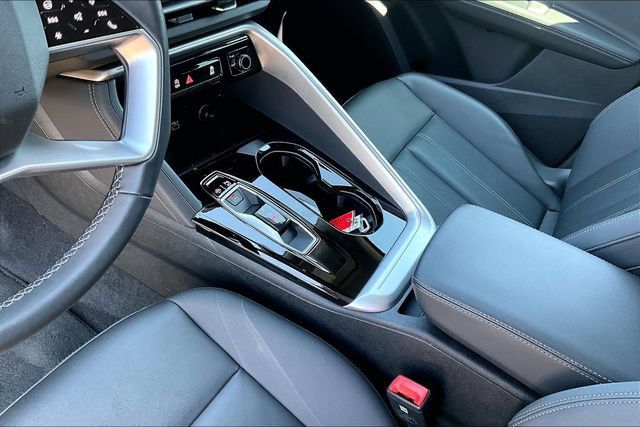 Used 2025 Audi Q5 Premium w/ Convenience Package AWD/4WD image 14