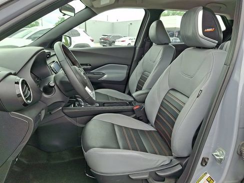 Used 2023 Nissan Kicks SR w/ SR Premium Package FWD image 15