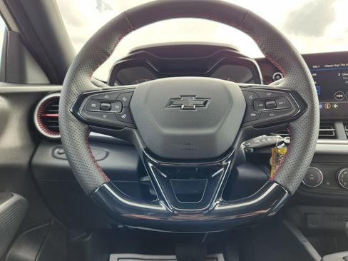 New 2026 Chevrolet Trax RS w/ Driver Confidence Package image 15