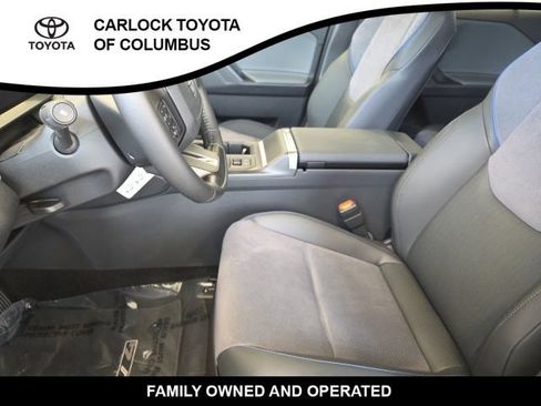 Used 2026 Toyota RAV4 XSE AWD/4WD image 12