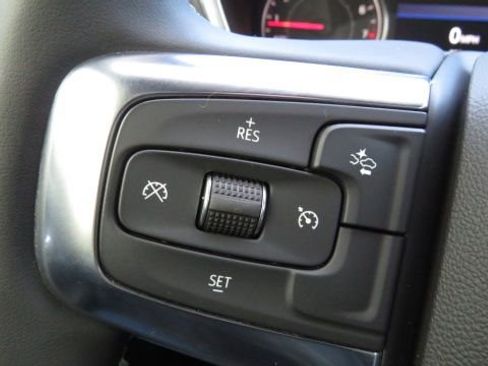 Used 2024 Chevrolet Blazer LT w/ Midnight/Sport Edition image 23