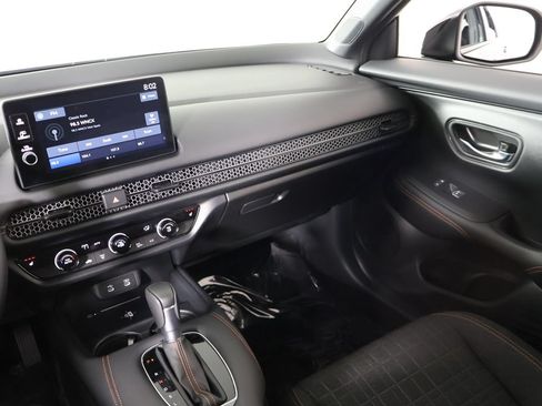 Certified 2026 Honda HR-V Sport image 31