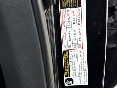 Used 2018 Nissan Pathfinder Platinum image 45