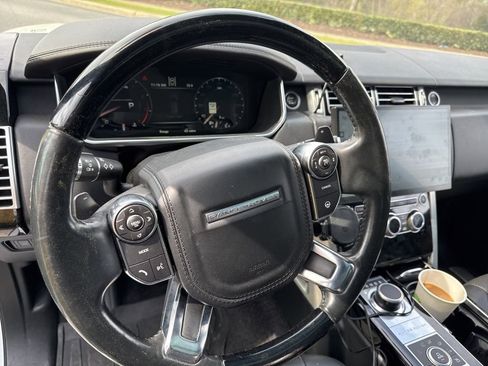 Used 2016 Land Rover Range Rover Supercharged image 9