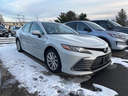 Used 2023 Toyota Camry LE image 1