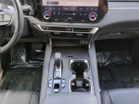Used 2024 Lexus RX 350 Premium Plus w/ Convenience Package AWD/4WD image 18