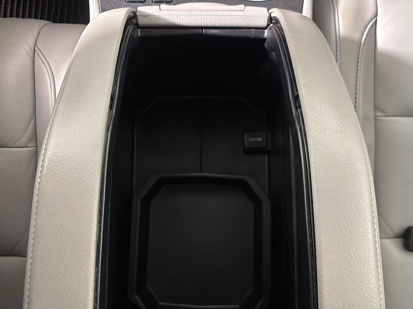 Used 2018 Toyota Highlander XLE AWD/4WD image 36