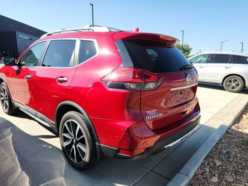 Used 2017 Nissan Rogue Platinum AWD/4WD image 4