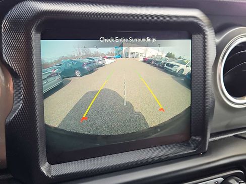 Used 2022 Jeep Wrangler Unlimited Sahara w/ LED Lighting Group image 15