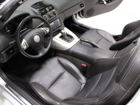 Used 2008 Saturn Sky w/ Premium Trim Package image 6