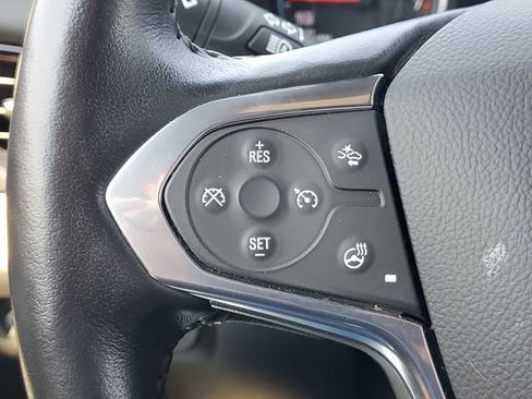 Used 2022 Chevrolet Traverse LT w/ LT Premium Package FWD image 18