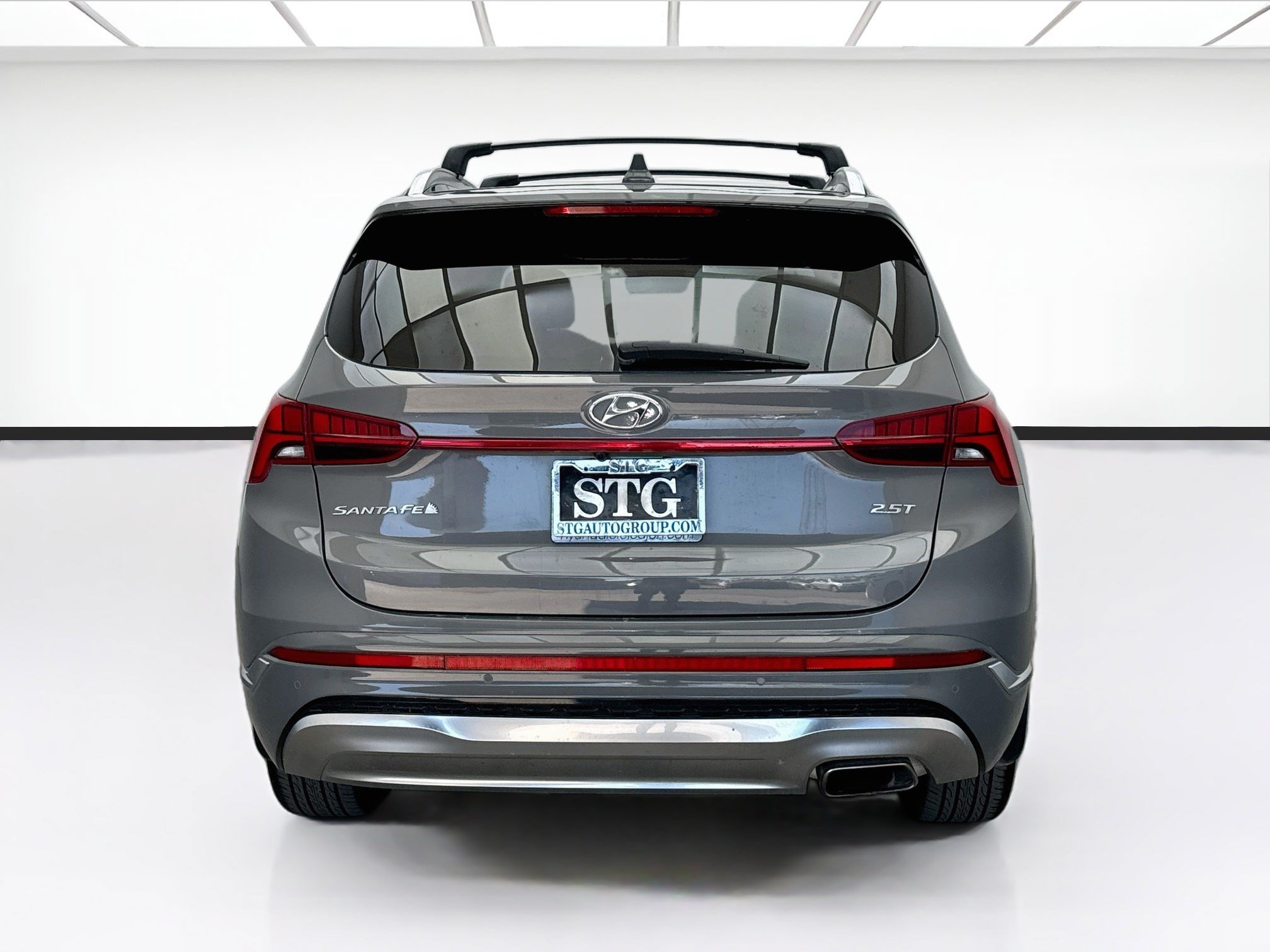 Used 2023 Hyundai Santa Fe Calligraphy FWD image 5