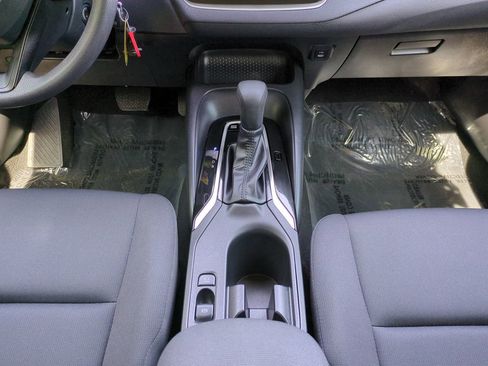 Used 2024 Toyota Corolla LE FWD image 18