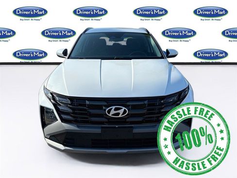 Used 2025 Hyundai Tucson SEL FWD image 2
