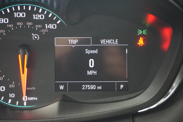 Used 2022 Chevrolet Trax LT w/ LT Convenience Package FWD image 18