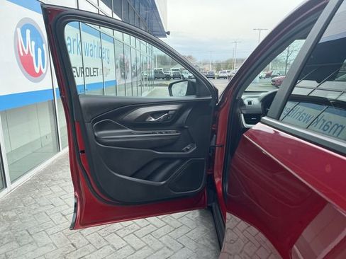 Certified 2023 GMC Terrain SLE w/ Driver Convenience Package image 22