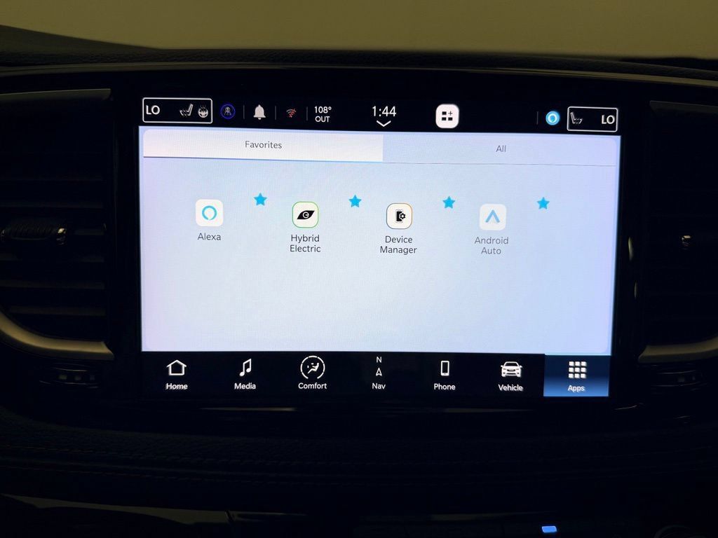 Used 2023 Chrysler Pacifica Pinnacle FWD image 25