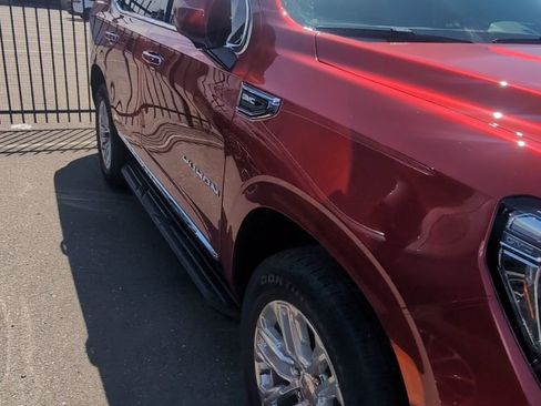 Used 2023 GMC Yukon SLT image 5