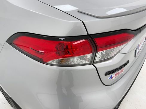 Used 2023 Toyota Corolla SE FWD image 36