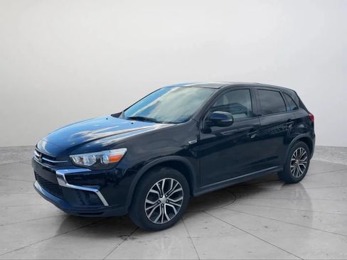 Used 2018 Mitsubishi Outlander Sport LE image 1