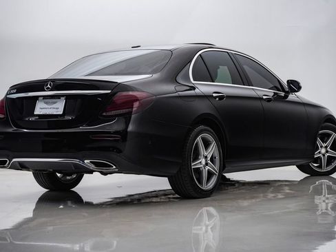 Used 2017 Mercedes-Benz E 300 image 9