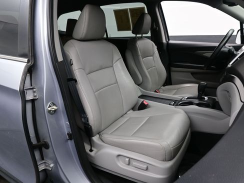 Used 2017 Honda Pilot EX-L image 14