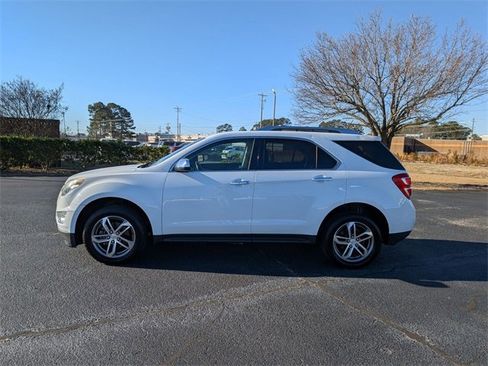 Used 2017 Chevrolet Equinox Premier image 6