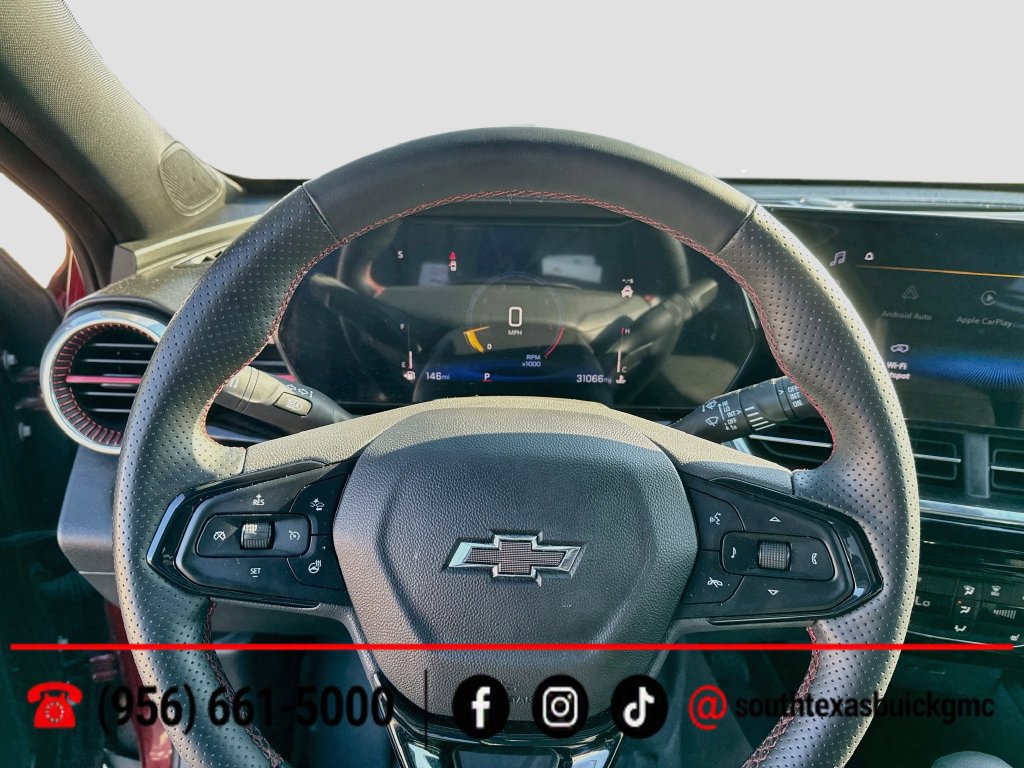 Used 2025 Chevrolet Trax RS w/ Driver Confidence Package FWD image 14