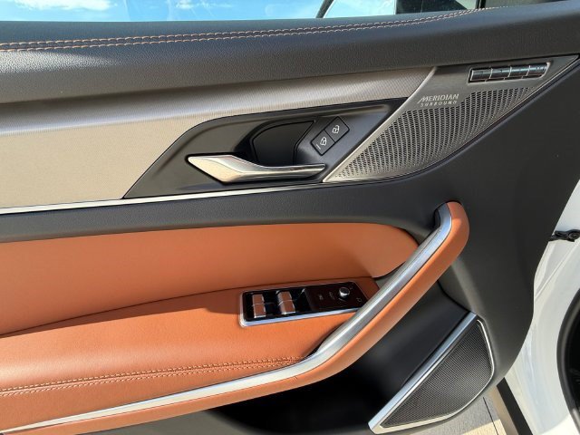 New 2026 Jaguar F-PACE R-Dynamic S AWD/4WD image 11