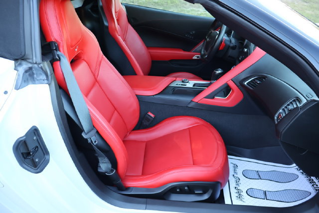 Used 2019 Chevrolet Corvette Stingray Convertible Z51 2LT RWD image 24
