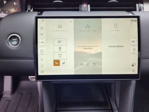 New 2026 Land Rover Discovery Sport Landmark AWD/4WD image 17