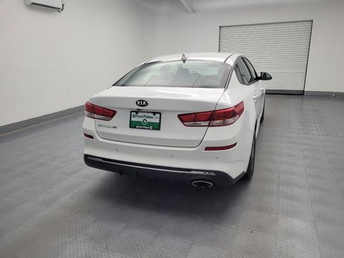 Used 2020 Kia Optima LX FWD image 7