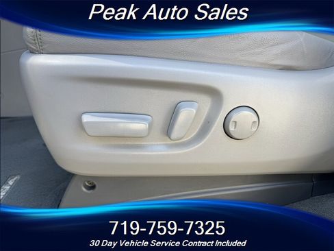 Used 2016 Toyota Sienna XLE Premium image 16